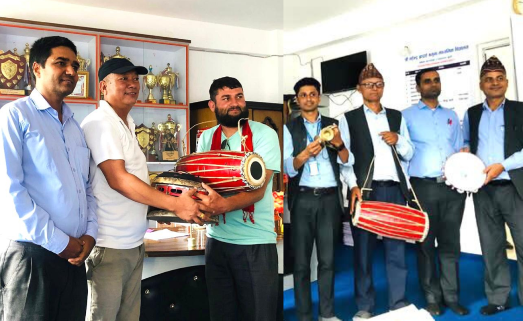 जन्म दिन पारेर गौतमद्वारा महेन्द्रमा भजन सागग्री उपहार, विद्यार्थीद्वारा सराय नाँच प्रदर्शन