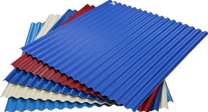 जीपको छतबाट जस्तापाता खसेर लाग्दा एक जनाको मृत्य